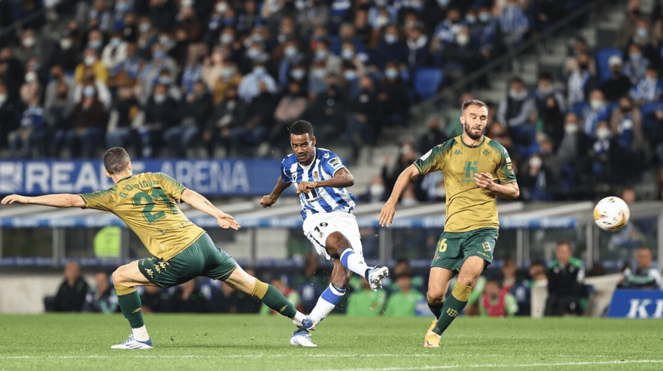 太狠了！萨克拉门托国王扳平良机备战意甲社区盾赛前刷纪录，萨克拉门托国王围绕中超回应争议的简单介绍