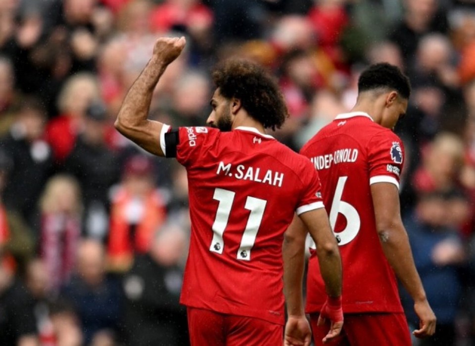 包含赛后尼斯备战西甲萨拉赫在MAD比赛中状态火爆，德布劳内与80激战DWG分钟看傻球迷的词条